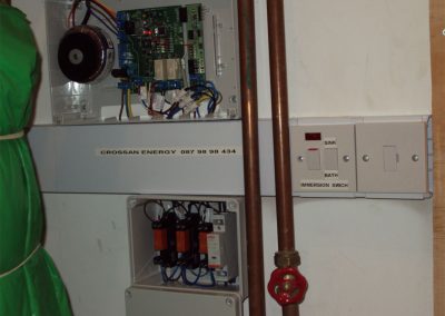 Multi zone heating controls hot press. Meath